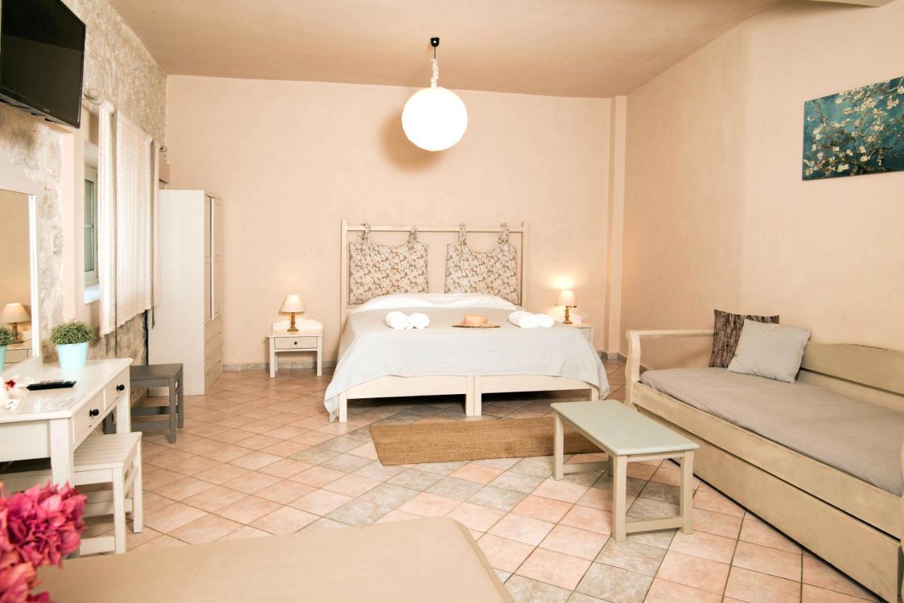 Paloma Luxury Studios Panormos  외부 사진